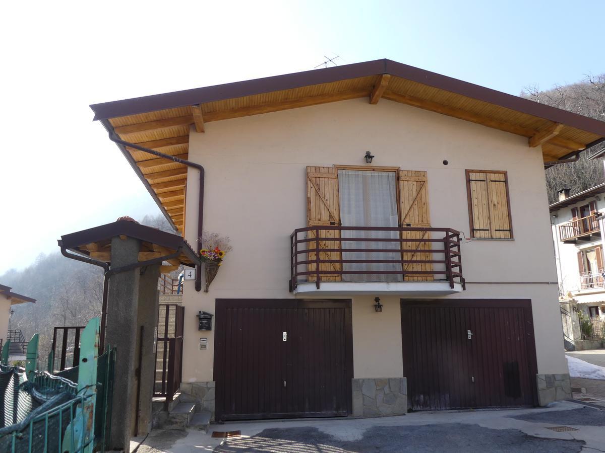 فيلا Casa La Forsizia فالديري المظهر الخارجي الصورة